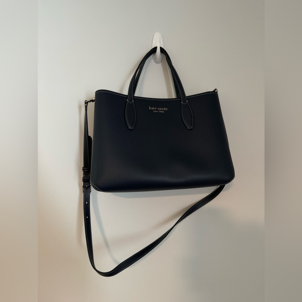 Kate Spade Tote - Picture 2 of 5